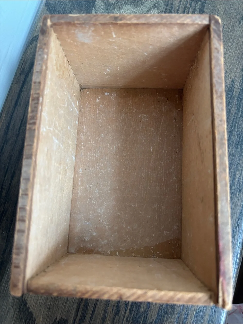Vintage The American Crayon Co wood box, no cover, dovetail edges, 6.5x4.4x4”